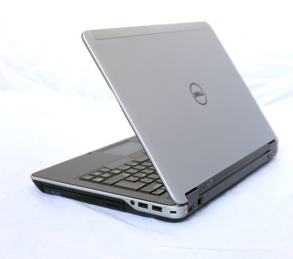 Laptop Dell Latitude E6440/ Core I7 4600M/ Ram 4GB PC3L/ SSD 120GB / HD Graphics 4600, 14" HD