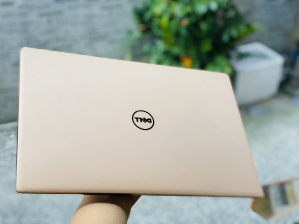 Laptop Dell XPS 13 9360/ Intel Core I5 7200U/ Ram 8GB/ SSD 256GB/ HD Graphics 620/ LCD 13.3" FHD
