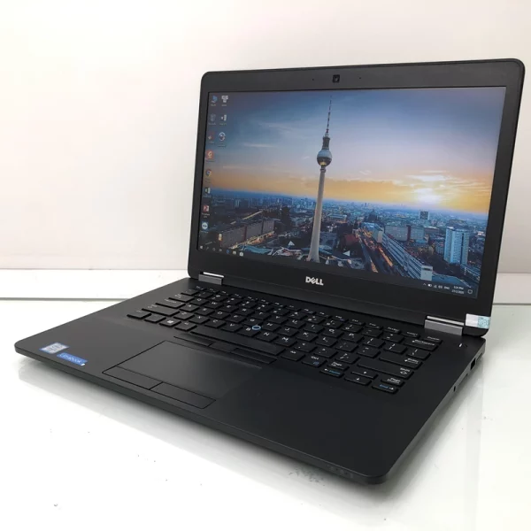 Laptop Dell Latitude E7470 / Core I5 6300U / Ram 8GB / SSD 128GB / HD Graphics 520 / 14.0" HD+
