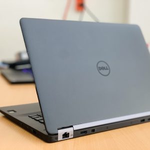 Laptop Dell Latitude E7470 / Core I5 6300U / Ram 8GB / SSD 128GB / HD Graphics 520 / 14.0" HD+ 3 3 3